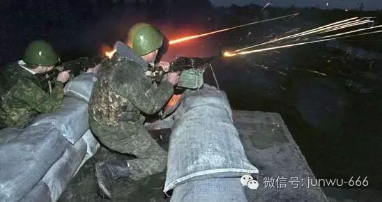 坦克世界闪电战手游首秀惨痛的T-80坦克