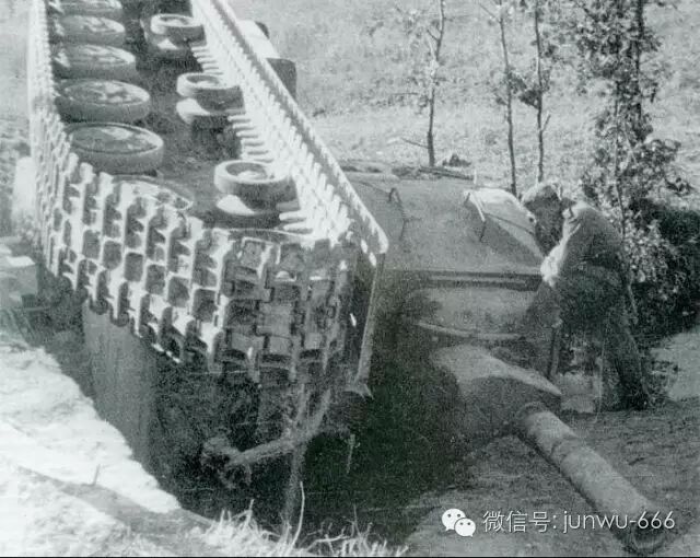 WOTB神教光芒照万丈 碾压德军装甲的巨人！