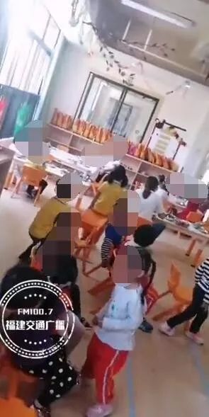 網曝福州一幼稚園孩子遭老師體罰，還被關「小黑屋」？家長：我不能接受 親子 第6張