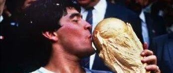 突发！球王马拉多纳去世！