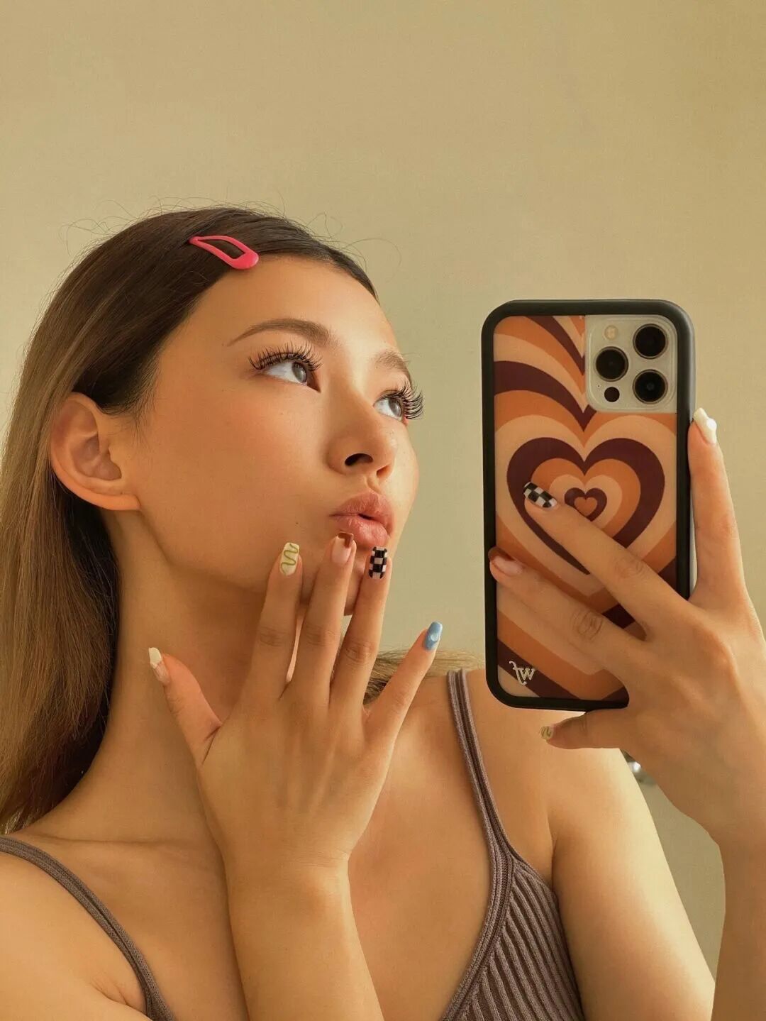 【美甲】100款Ins爆火的出游美甲，照着做刷爆朋友圈！（组图） - 43