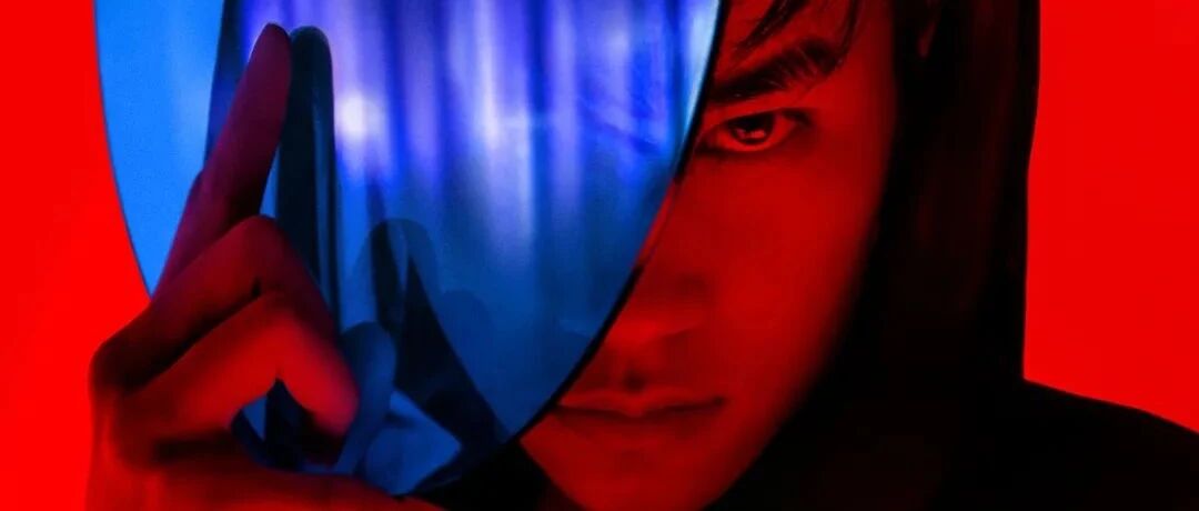 易烊千玺封面公开；张艺兴、希林娜依·高现身机场；邓伦、胡一天、李蔓瑄解锁新代言；胡夏、秦奋、南征北战新歌上线