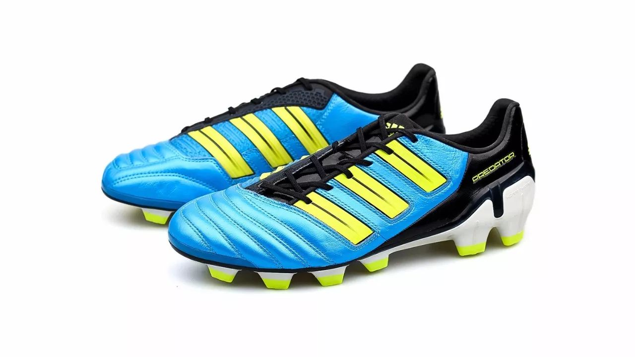 adidas 足球鞋四大系列_爱迪达斯adidas新款鞋_adidas贝壳鞋