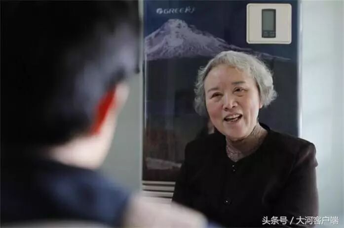 燕子儿歌经典小故事视频_燕子歌曲儿歌_经典儿歌《小燕子》