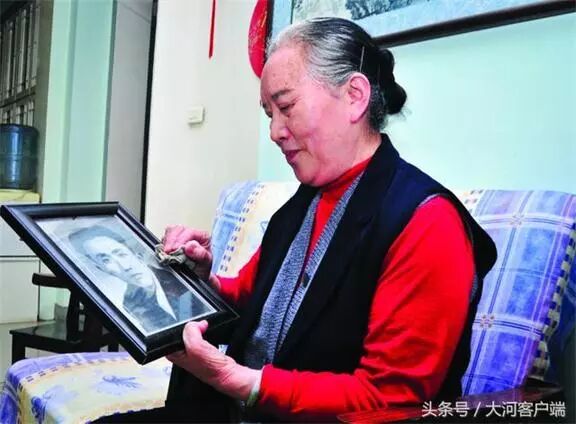 燕子歌曲儿歌_经典儿歌《小燕子》_燕子儿歌经典小故事视频