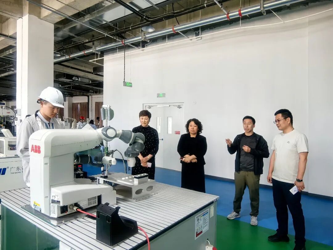 学校组织开展2026年“职业教育活动周”暨“天津技能周”系列活动(图2)