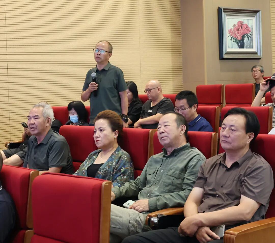 0E6A8216裁剪.jpg