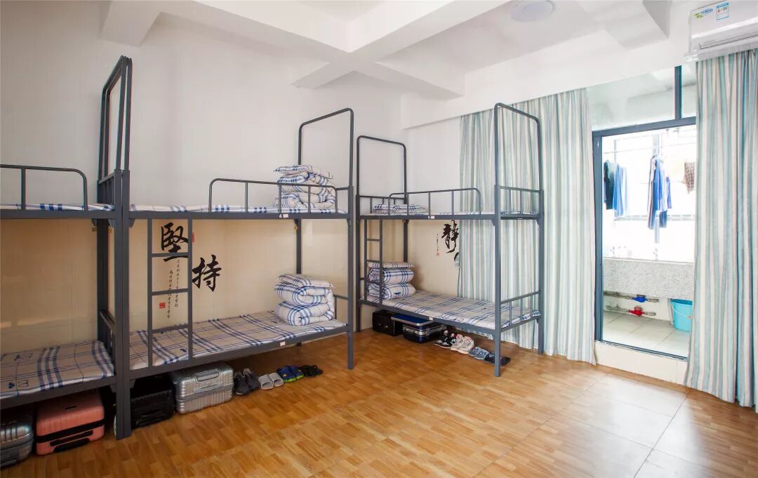 最新！深圳30余所高中宿舍实景图大曝光！你中意哪所？
