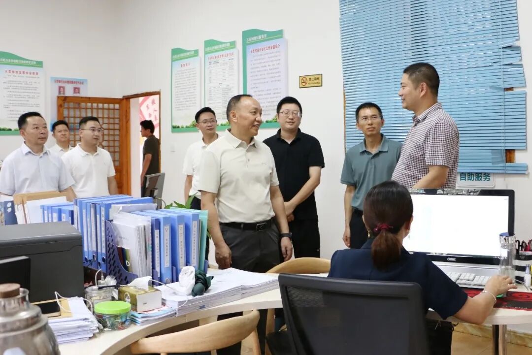 四川省经济发展促进会调研组赴阆中市调研座谈(图4)