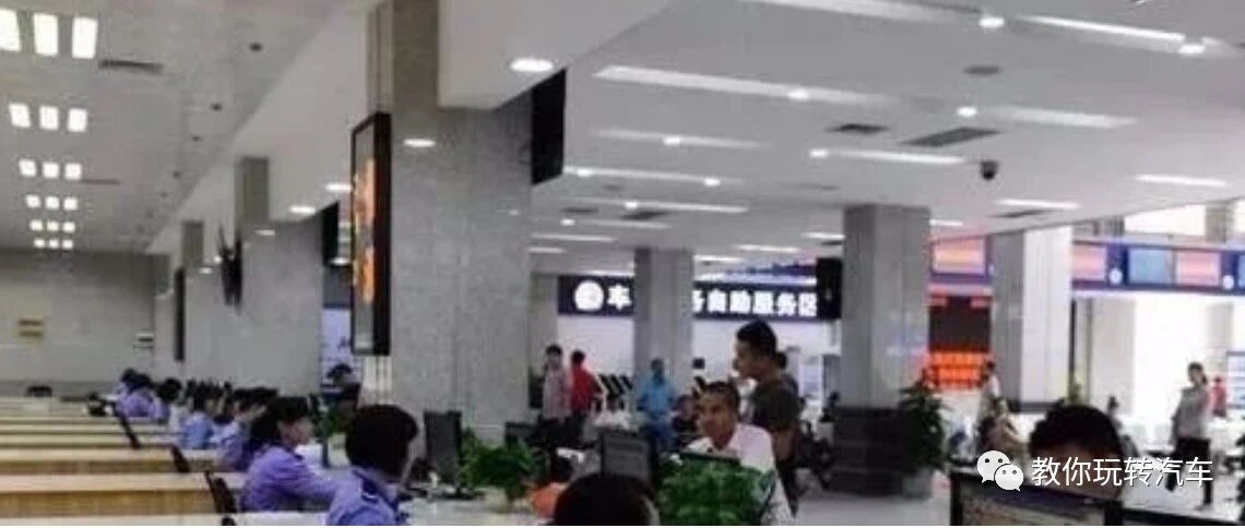 交警：10月1日起，一人一证一车，违章消分新规正式实施