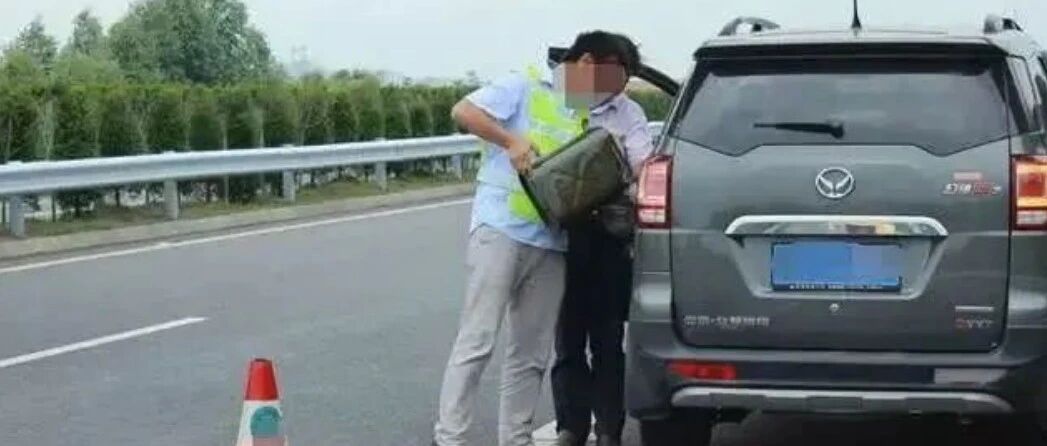 油表灯亮了还能跑多远？记住这个里程数！