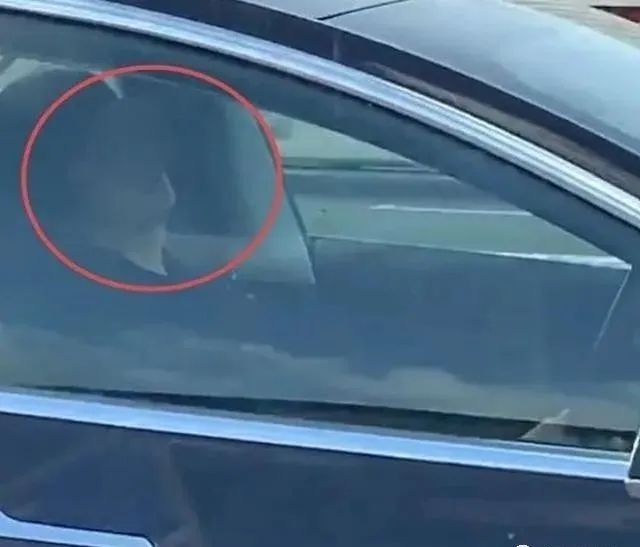 司机高速上睡着半小时，汽车“无人驾驶”48公里，这技术太牛了