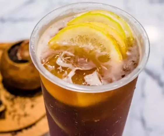 喝贡菊好还是胎菊_一般喝皇菊好还是胎菊_胎菊泡水喝有什么功效