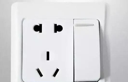 火线和零线接反了有什么后果？的图2