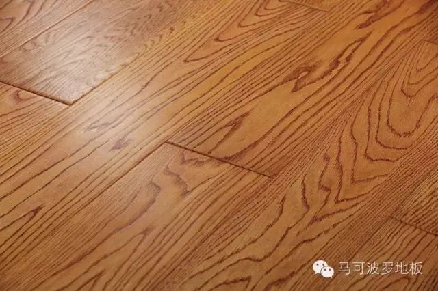 新房開(kāi)荒保潔地板清洗打蠟_木地板打蠟有什么好處_地板拋光打蠟