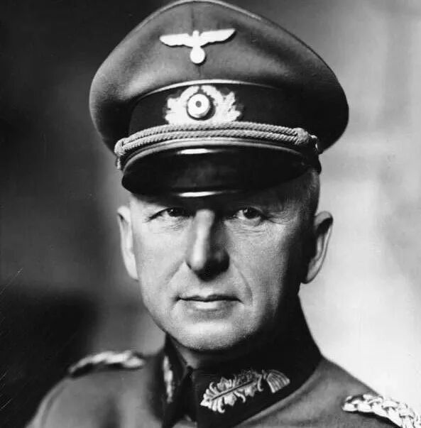 德国国防军成立于一战结束后,最初创建是为了尽快恢复因德国战败而