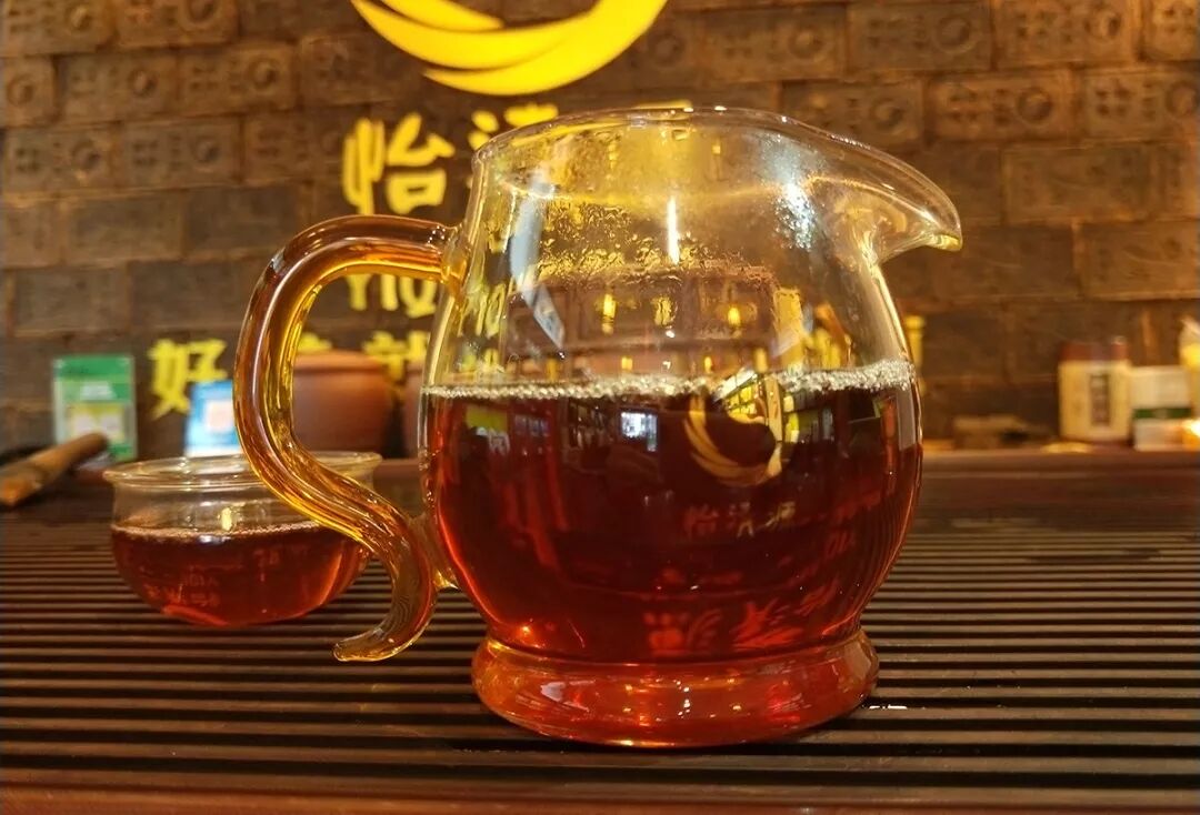 三分钟看完黑茶与其它茶的不同之处！