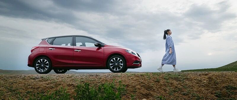 坚毅的火山，和最柔美的她