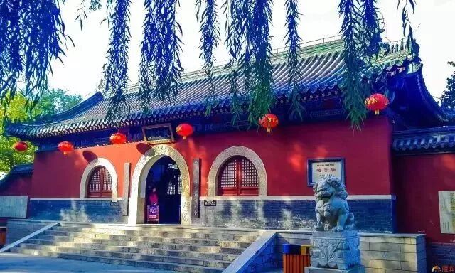 的拍摄地荣国府红楼迷们一定不要错过地址:河北省石家庄市正定县兴荣
