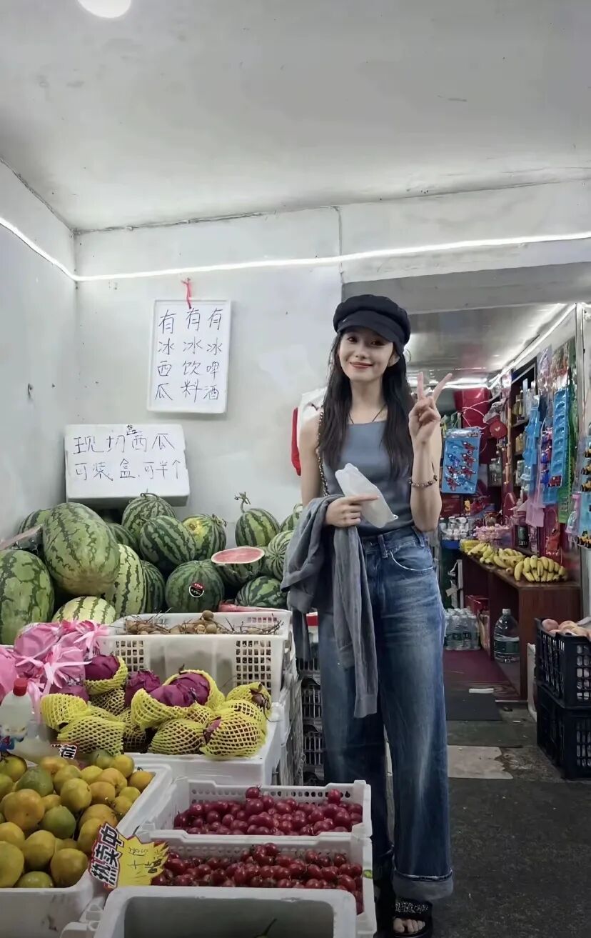 𝙬𝙖𝙡𝙡𝙥𝙖𝙥𝙚𝙧壁纸｜刘浩存（20张）