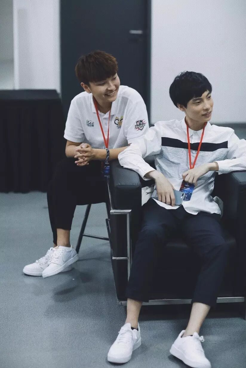 &nbsp;QG.happy以轻松而整体的团队风格著称