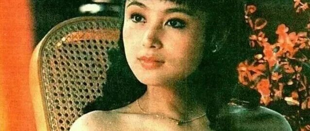【绝对辣眼】她才是让男人们喷血的性感女神