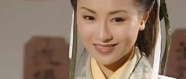 TVB一代短发女神曝患厌食症，一顿饭吃4小时