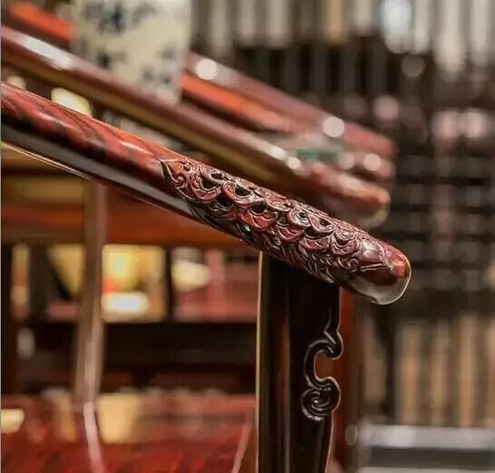 红木家具才不是呆刻古板，也有婀娜多姿的一面！！