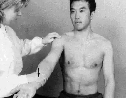 怎么评估病人肌力“肩 髋 膝 踝” 4大关节体格检查，干货速取！_https://www.jmylbn.com_新闻资讯_第23张