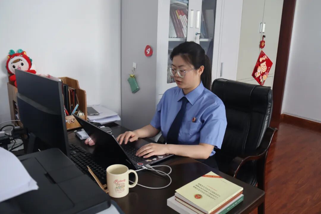 初出茅庐的"检察新生",成长为古县人民检察院一名优秀的检察官助理,从