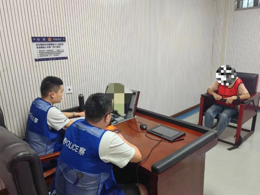 时光用执着和坚守守护着城市的安宁让百姓多一份安心(来源:星沙微警)