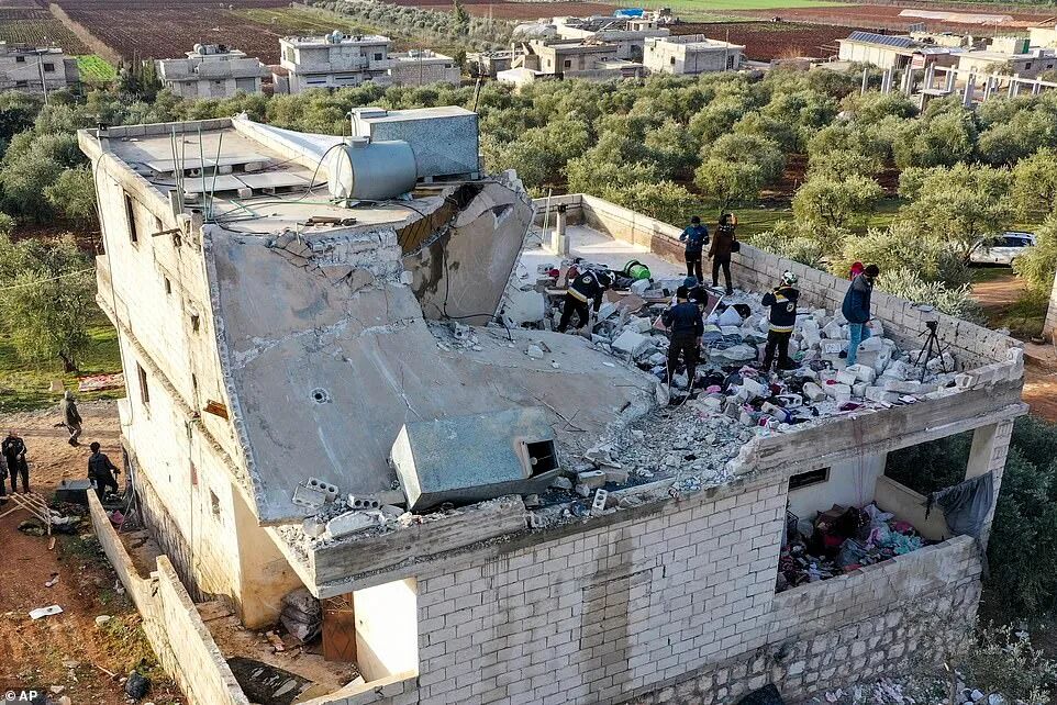 突发！24名美军执行斩首行动，伊斯兰国最高领导人自爆身亡（组图） - 8