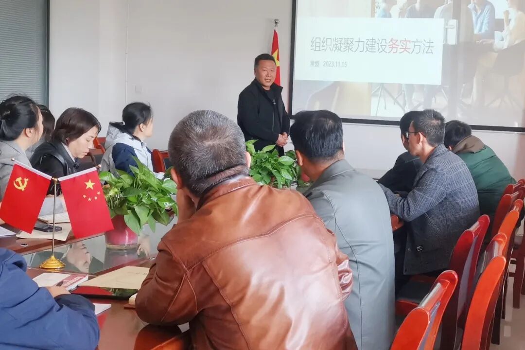 【西安职业学校】 西安医药科技学校组织开展中高层管理能力培训