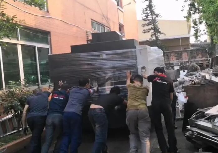 机械加工厂为什么招人难？老员工：做了三年学徒，现在却一无是处！的图3