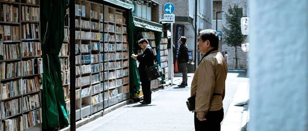 怎样利用空余时间提高英语？这个群免费带你学英语，限时扫码进！