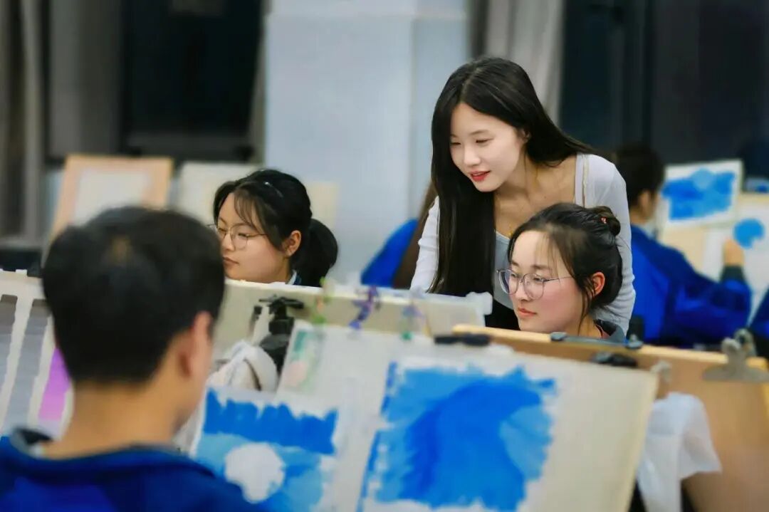 报考新锐高中,您所关心的问题都在这儿!