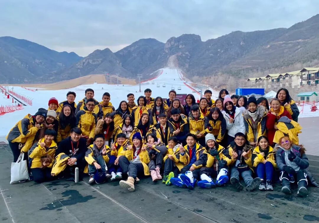 长青中国赞助，“马来西亚青少年冰雪之旅北京冬令营”圆满结营