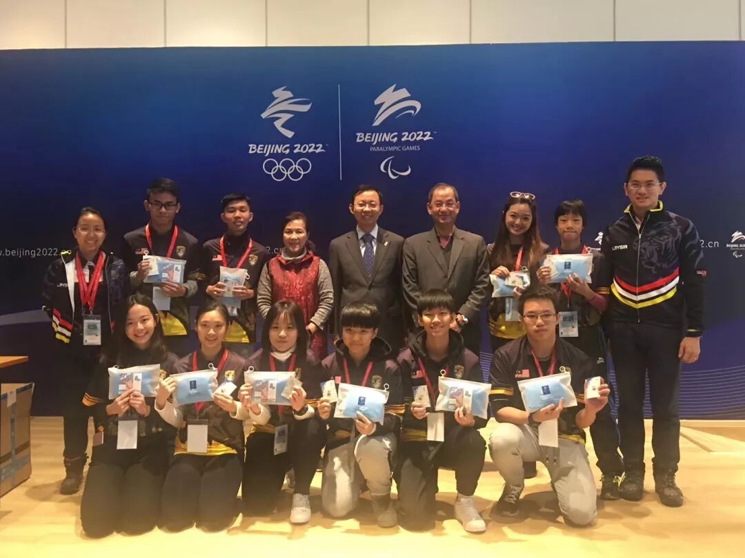 长青中国赞助，“马来西亚青少年冰雪之旅北京冬令营”圆满结营