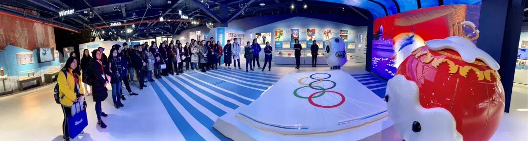 长青中国赞助，“马来西亚青少年冰雪之旅北京冬令营”圆满结营