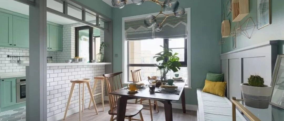 家里采光不好？在墙上开几个窗洞，光线流通又美观