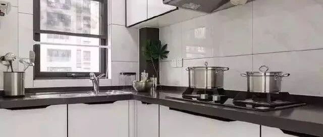 9种厨房设计案例，美观又实用，不挑户型，家家都能装，值得参考