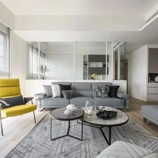 158㎡现代简约，透过百叶帘的日光，让空间温暖而明亮