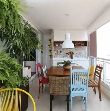 别逗了，阳台改成休闲区，那衣服晾哪儿？