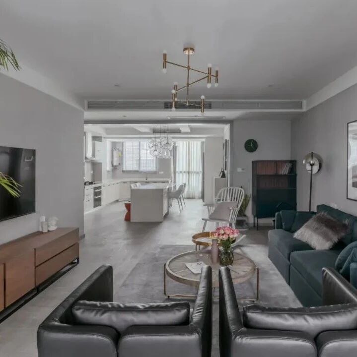 130㎡简约轻奢，装修极简大方，软装优雅舒适，低调奢华的空间