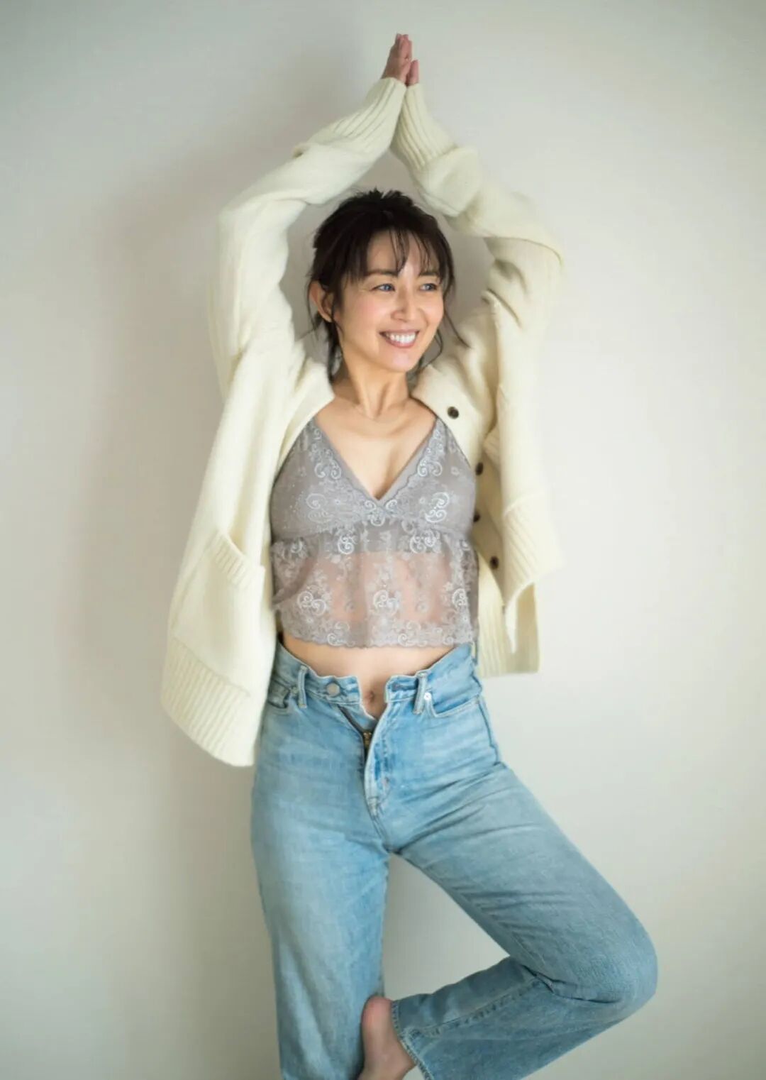 饭岛直子 三野莽夫 基金研究投资网