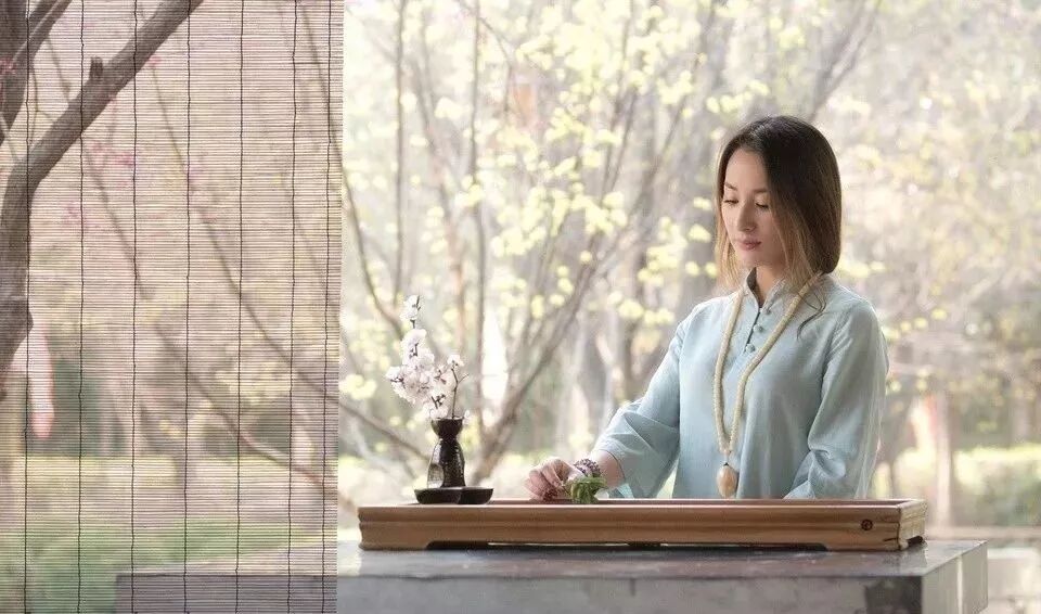 夜听：余生很贵，请别浪费