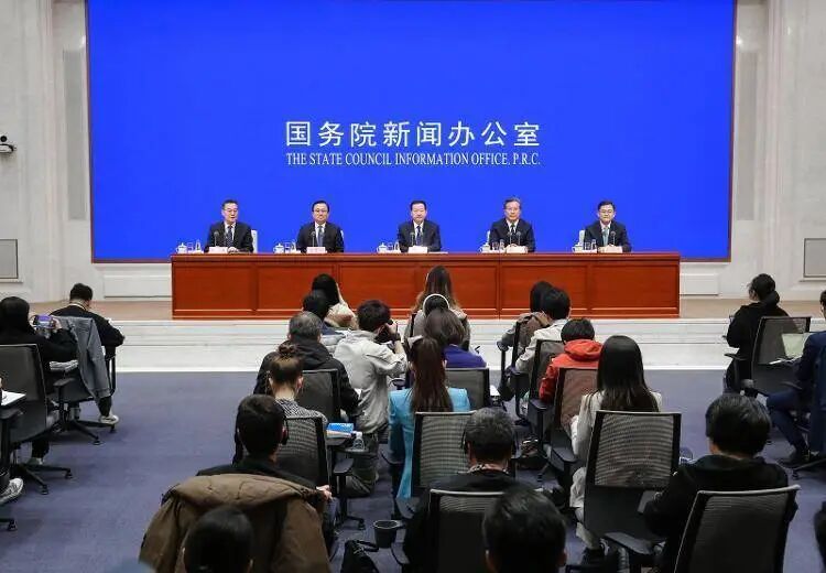 山东将集中培育寿光蔬菜,烟台苹果,沿黄肉牛等千亿级产业集群,把更多