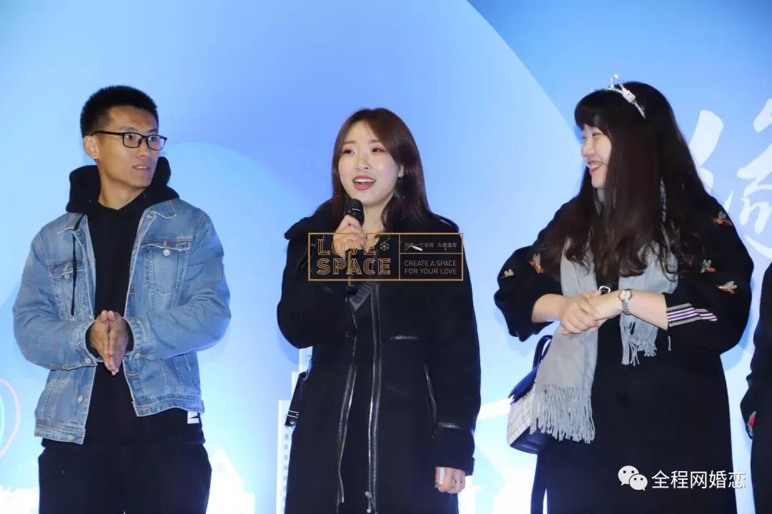 抖音很火的百合情侣_百合接吻抖音版_抖音比较火的百合情侣