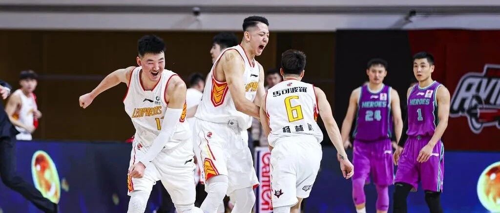 今日赛果：深圳绝杀山东 赵继伟10抢断辽宁6连胜