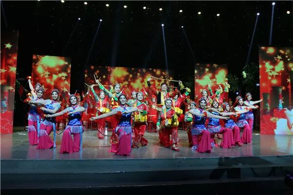 辽宁电视台节目主持人心悦_卫视辽宁人心悦主持人名单_辽宁卫视主持人心悦